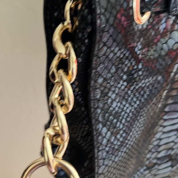 Preloved bag - Picture 3 of 9